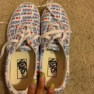 I ❤️ Vans! Never worn